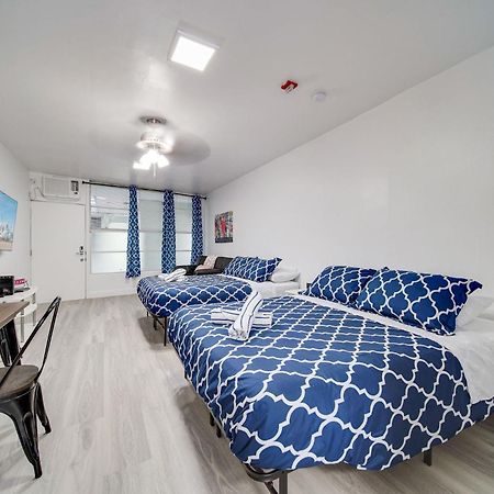 Deco Beachside Apt, W/2 Queen Beds, Washer/Dryer Miami Beach Bagian luar foto