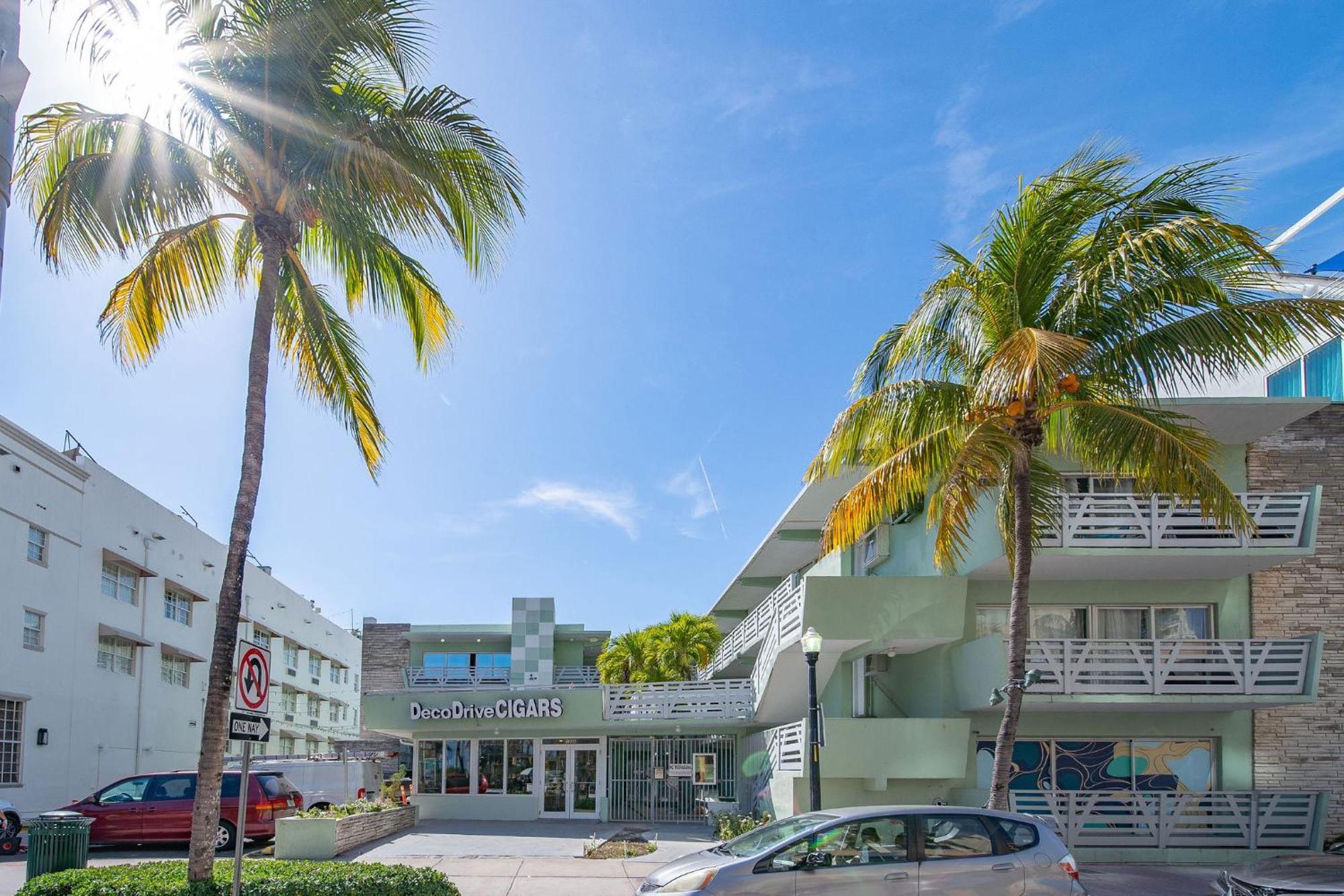 Deco Beachside Apt, W/2 Queen Beds, Washer/Dryer Miami Beach Bagian luar foto