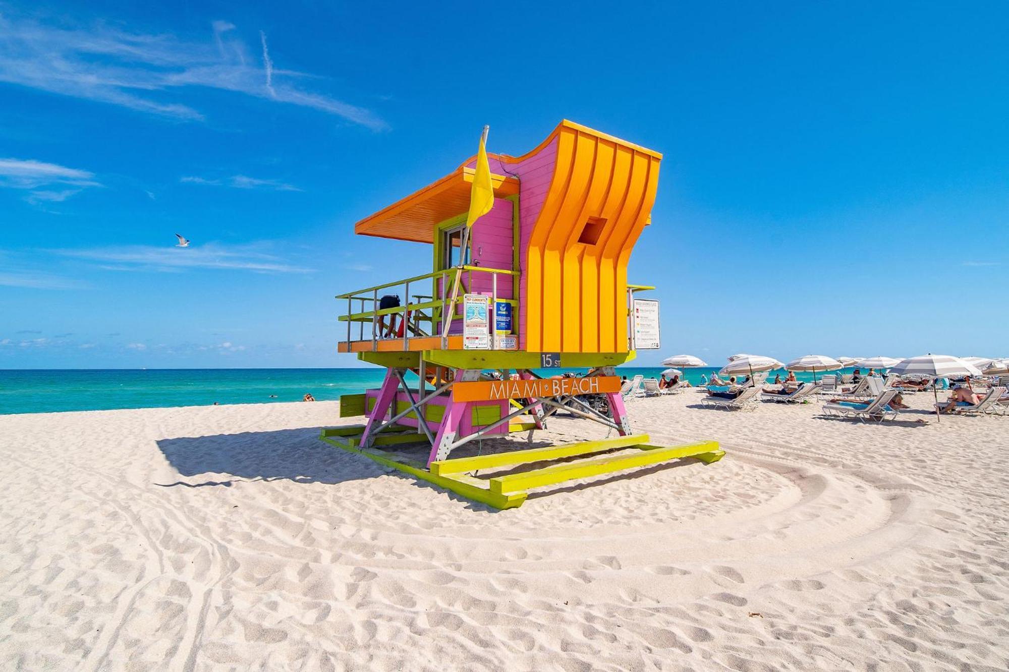 Deco Beachside Apt, W/2 Queen Beds, Washer/Dryer Miami Beach Bagian luar foto