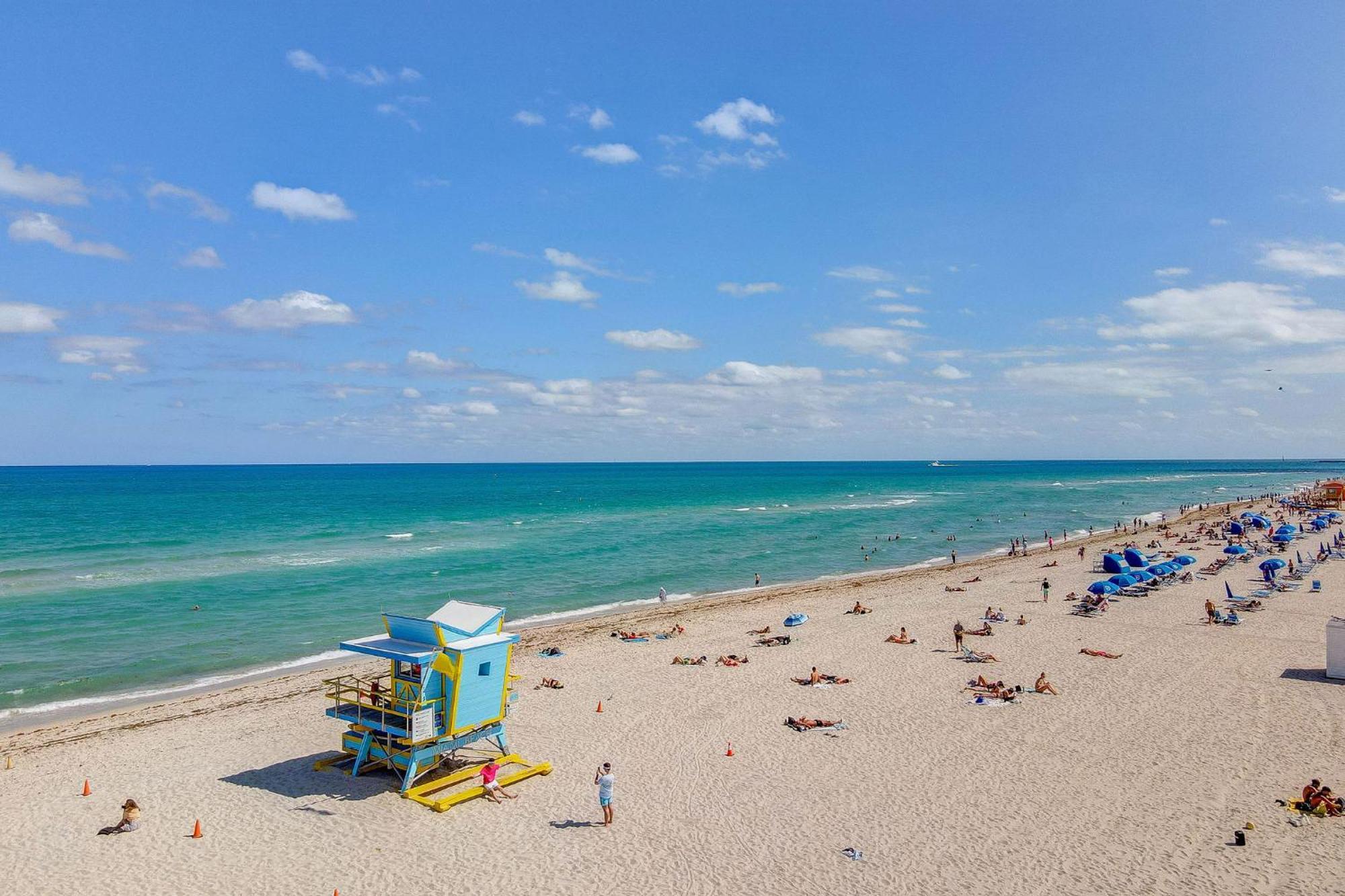 Deco Beachside Apt, W/2 Queen Beds, Washer/Dryer Miami Beach Bagian luar foto