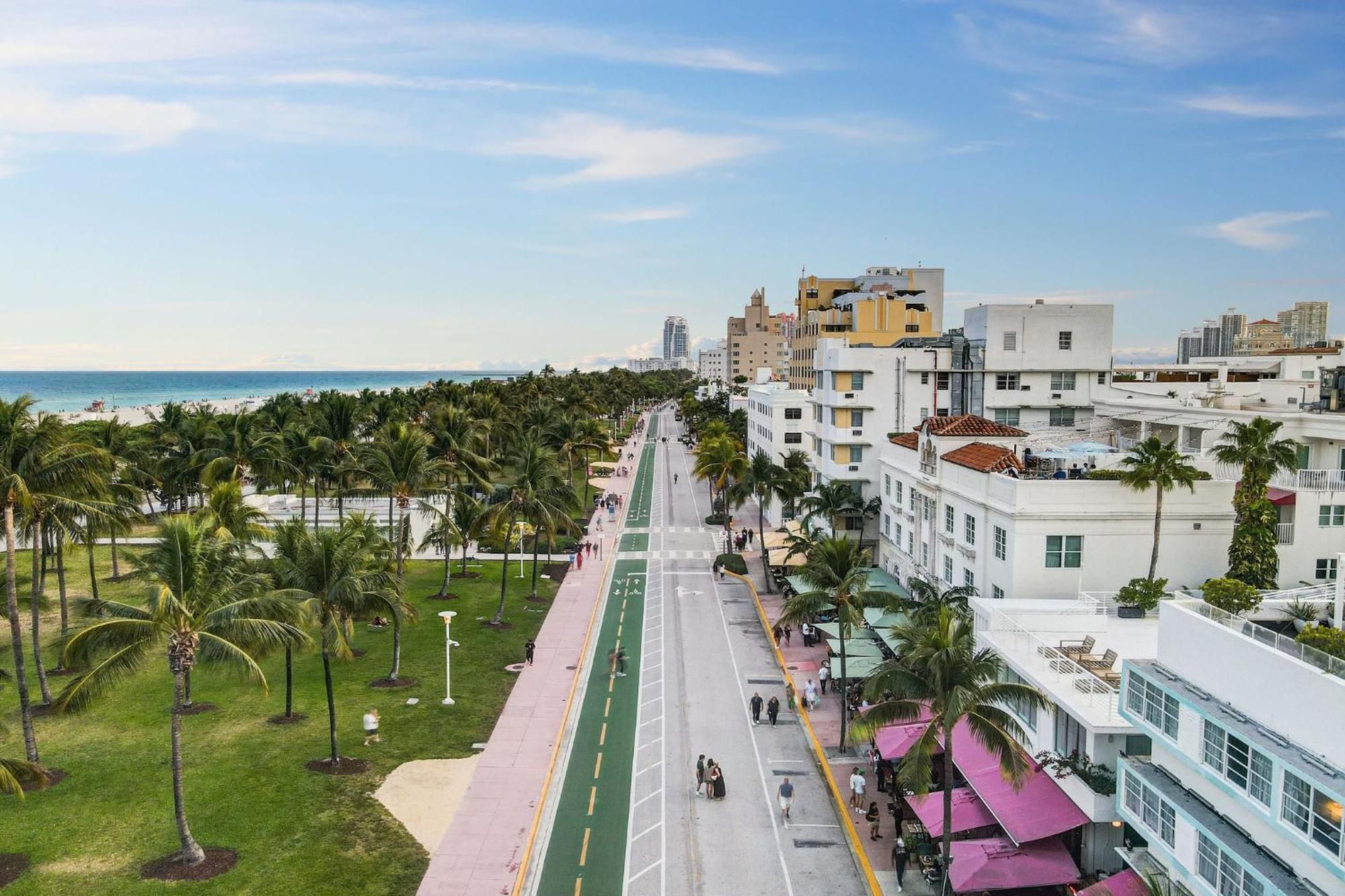 Deco Beachside Apt, W/2 Queen Beds, Washer/Dryer Miami Beach Bagian luar foto
